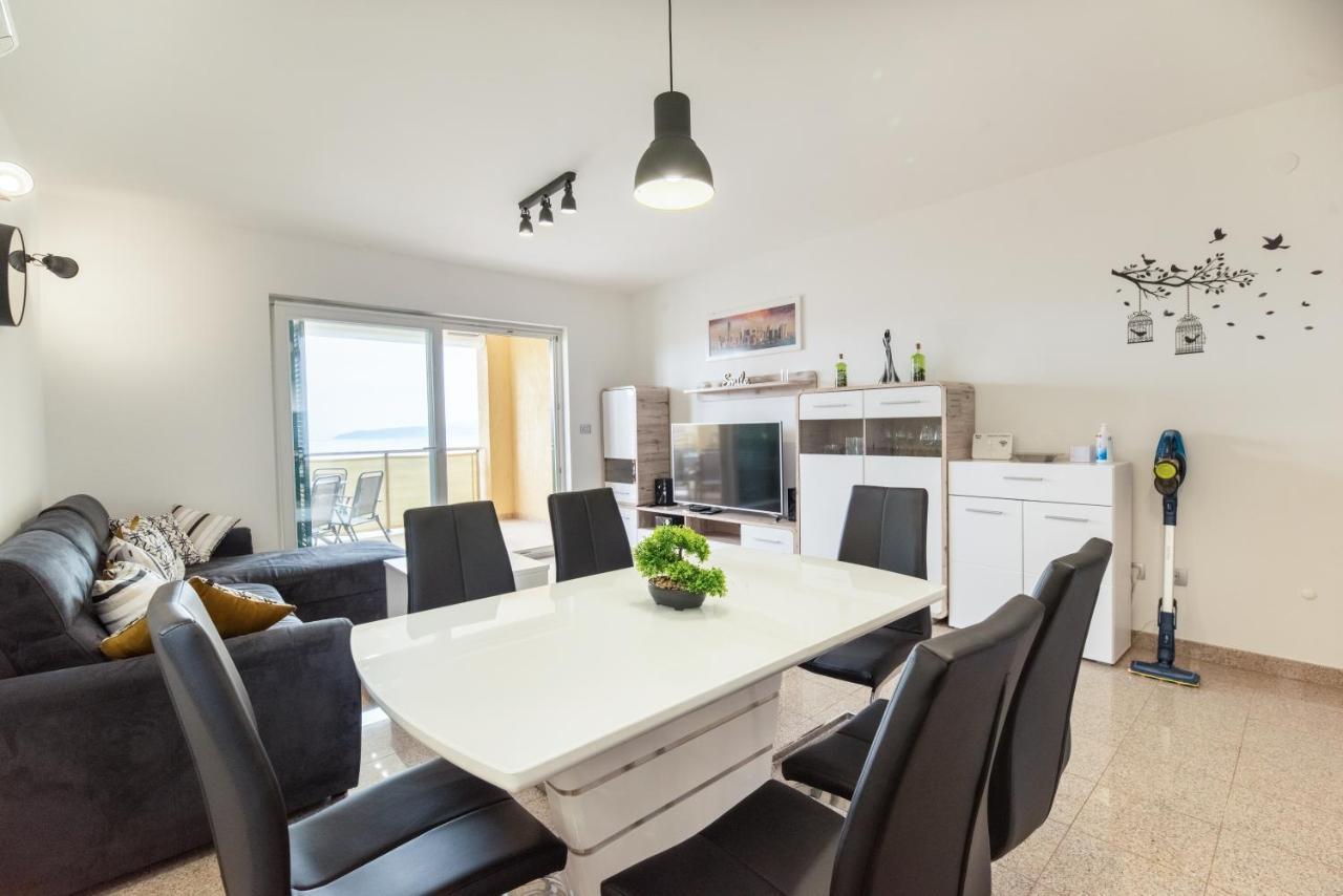 Seaview Apartment Lea Icici Luaran gambar